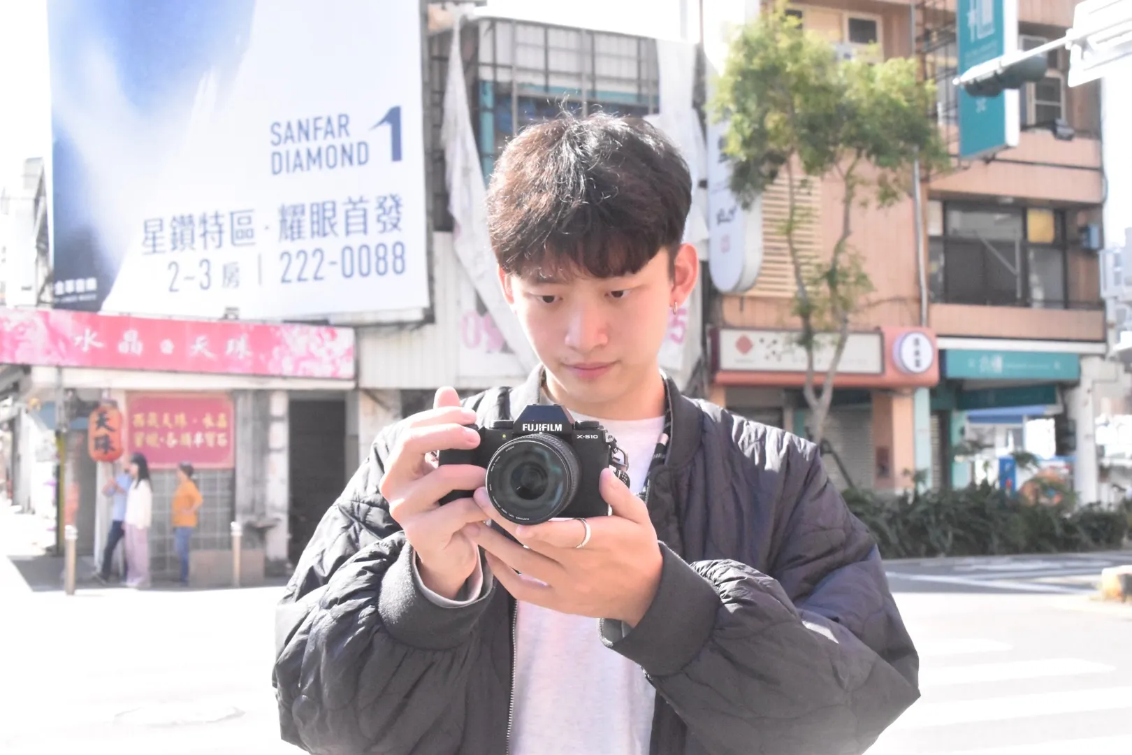 2.webp